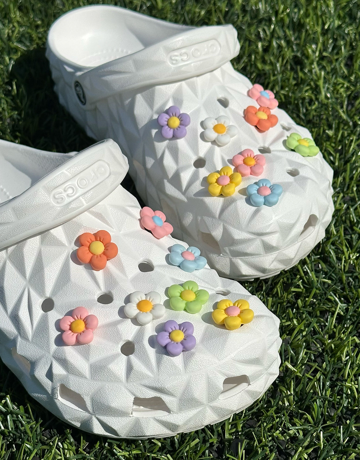 Pastel Daisy 16'lı Terlik Süsü Set