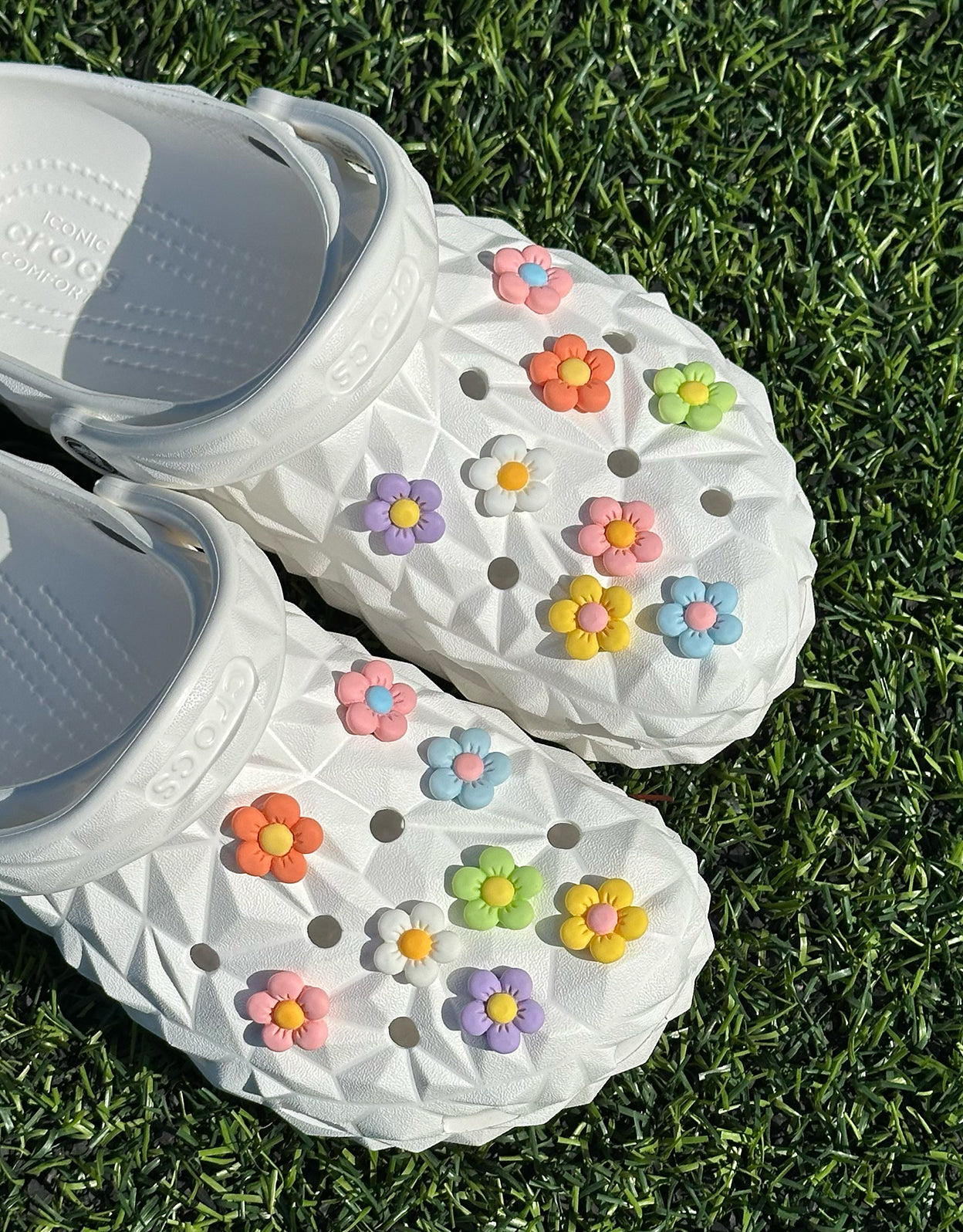 Pastel Daisy 16'lı Terlik Süsü Set