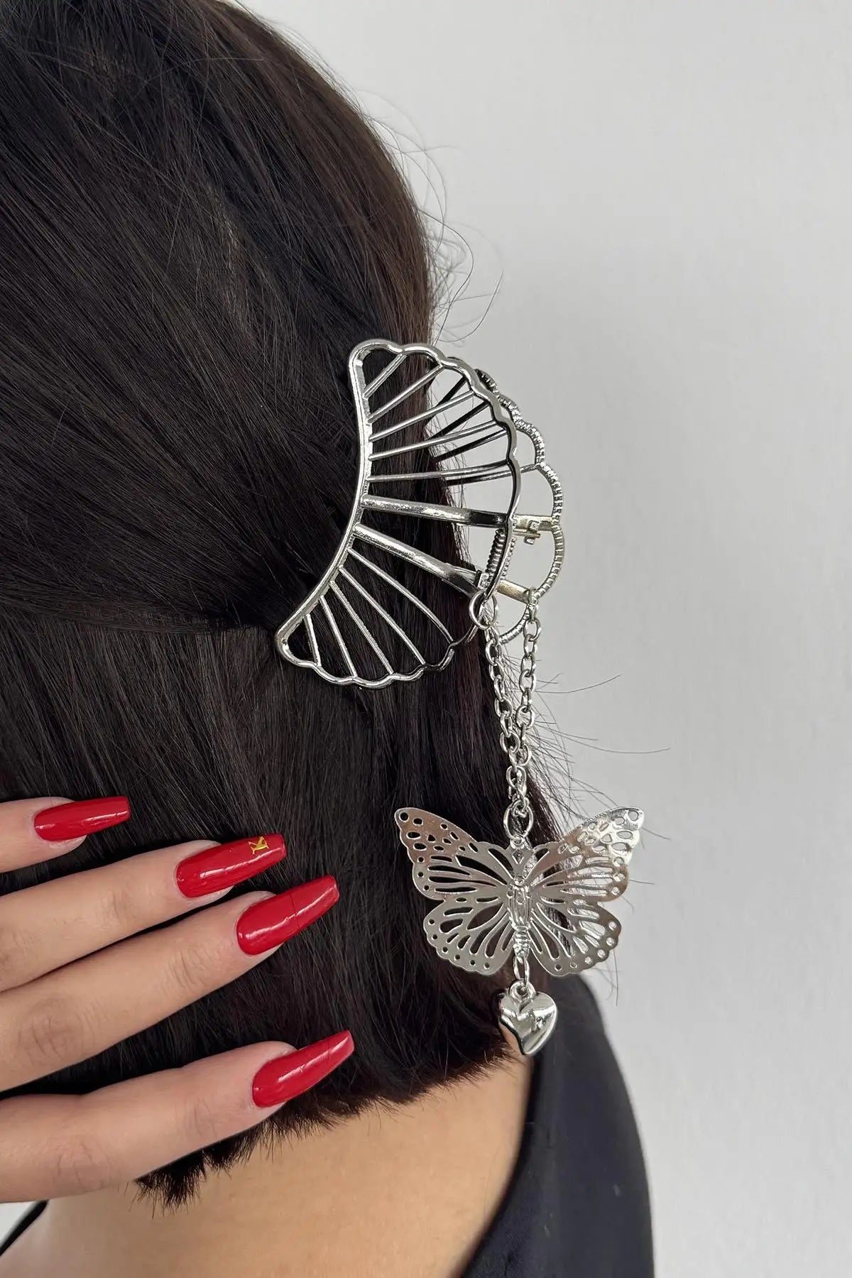 Gümüş Kelebek Sallantılı Mandal Toka