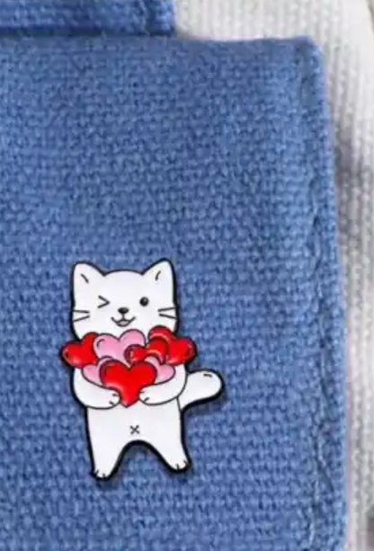 Kalpli Minik Kedi Broş