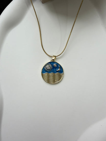 Luna Gold Kolye
