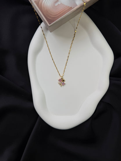 Pink Lucky Kolye