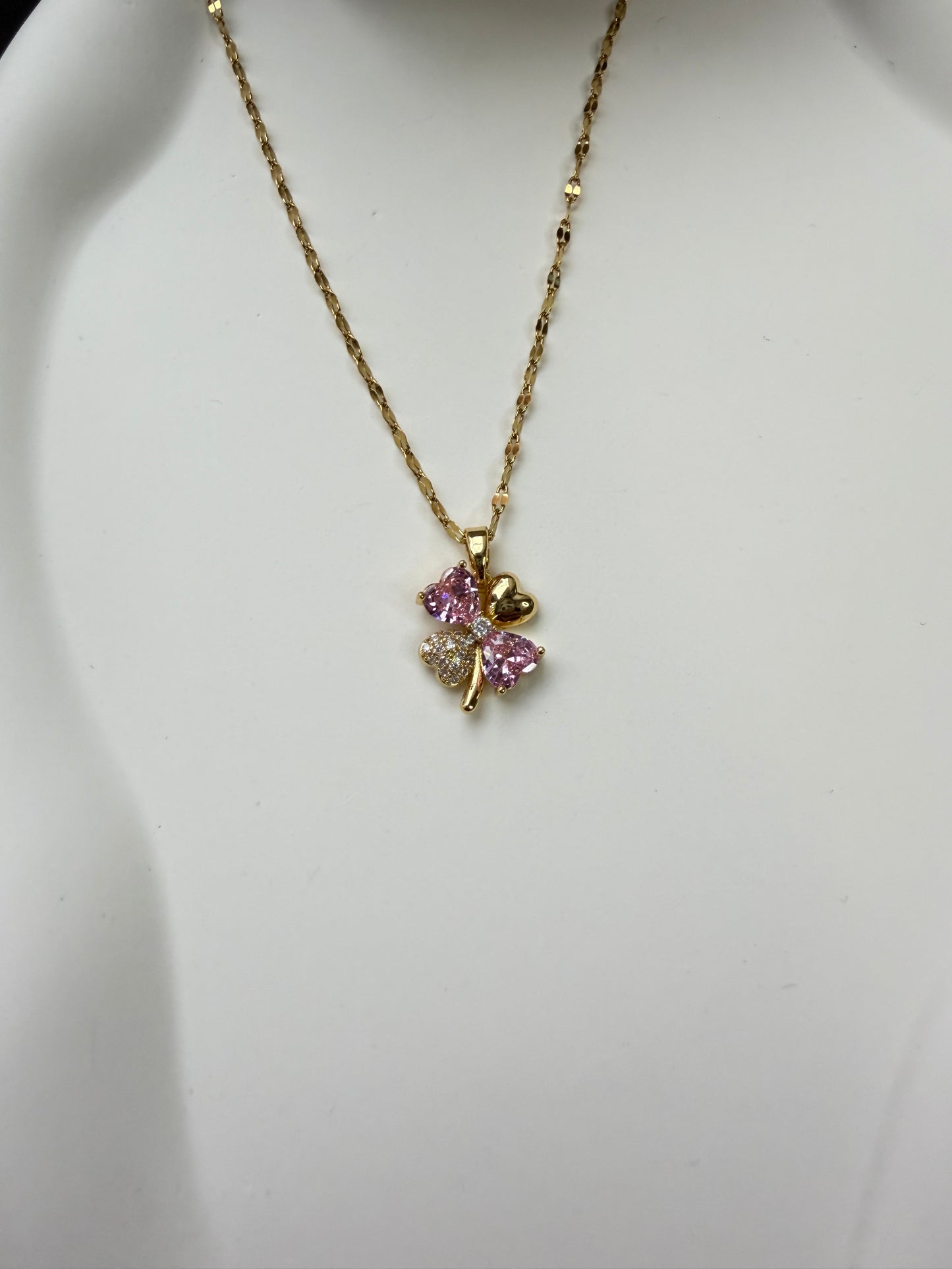 Pink Lucky Kolye