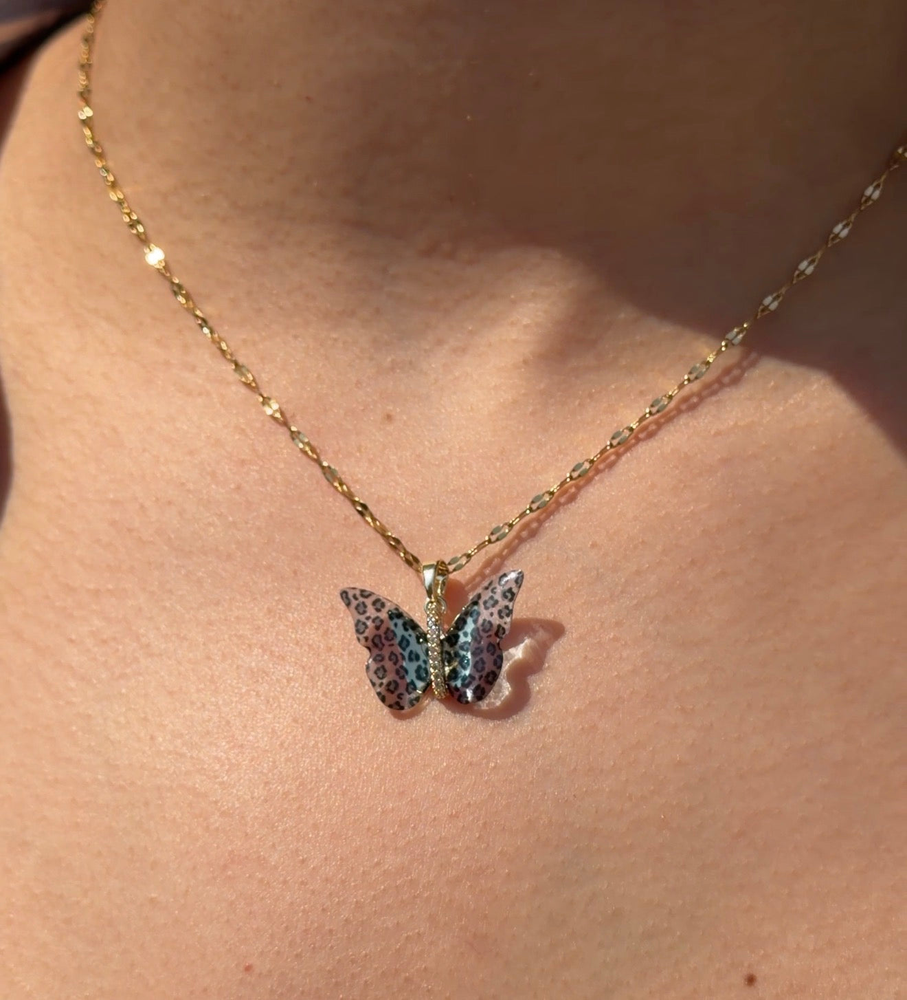 Monarch Kolye